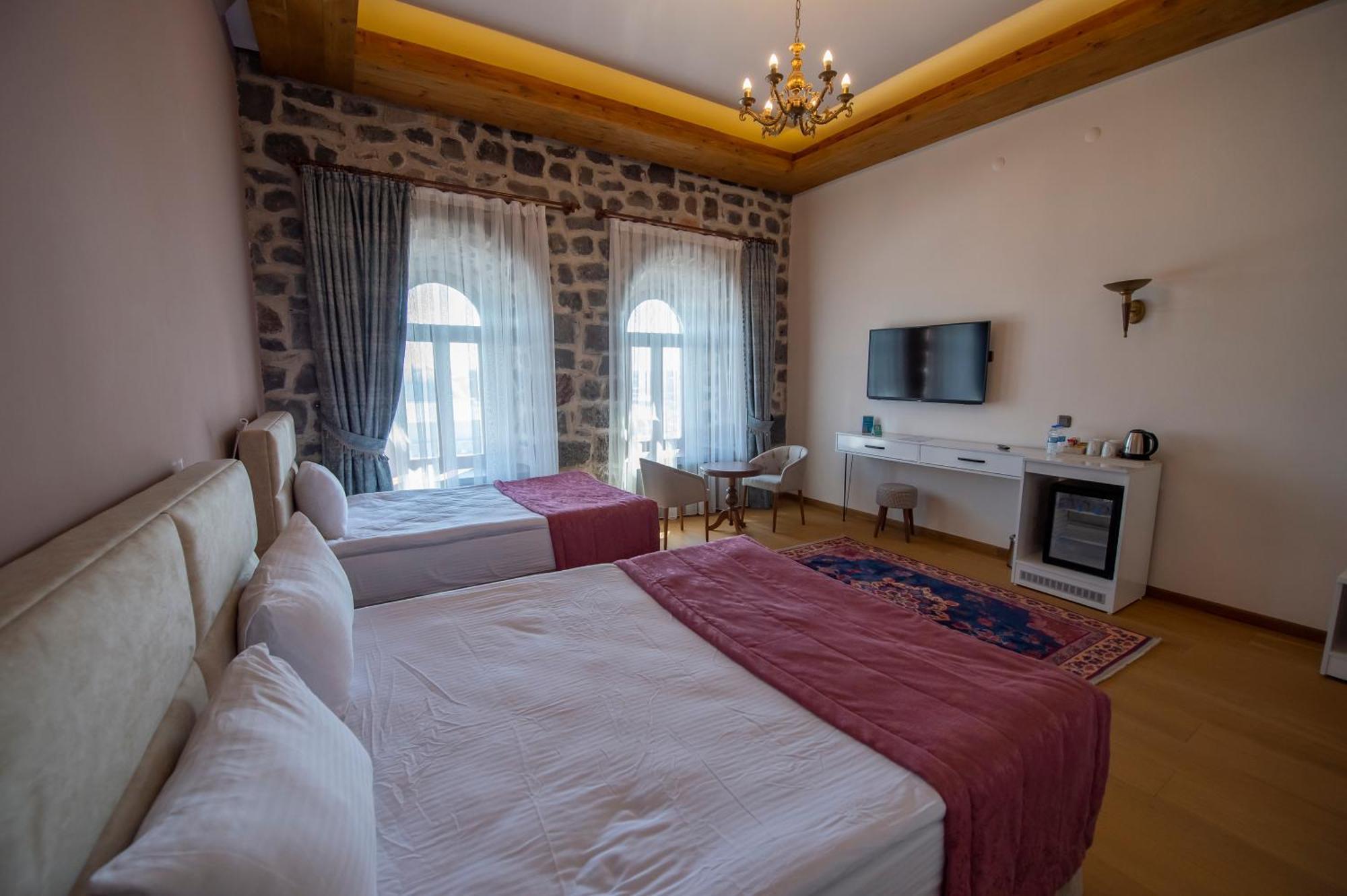 Ve Hotels Beylerbeyi Sarayi Kars Esterno foto